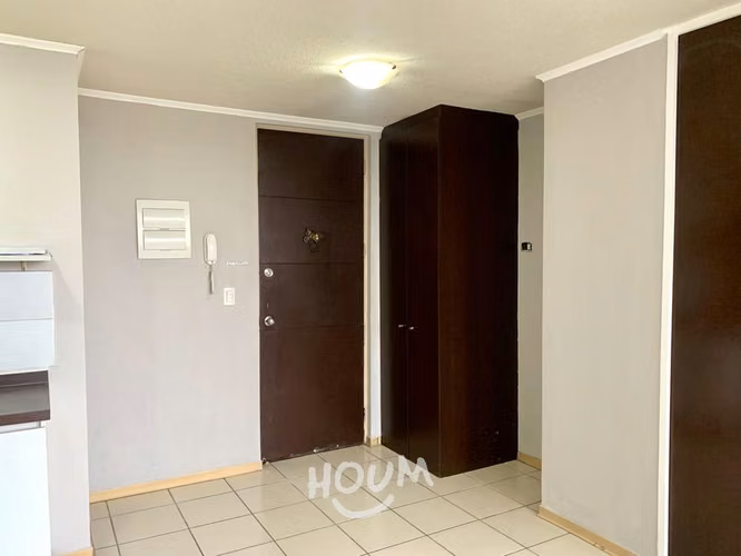 Departamento en Avenida María Rozas Velásquez