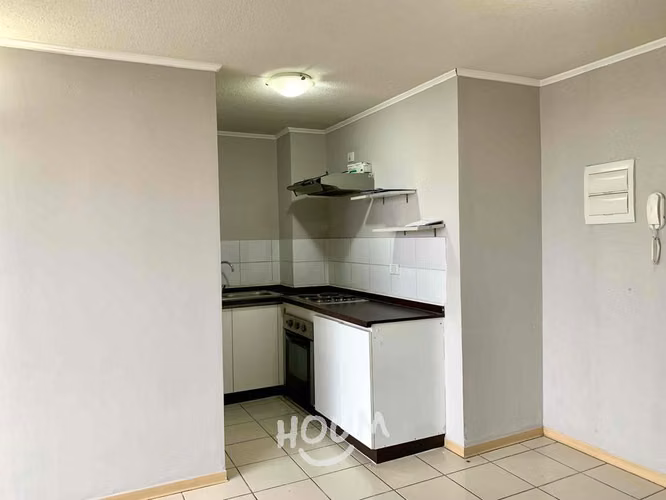 Departamento en Avenida María Rozas Velásquez