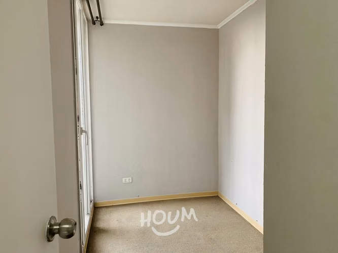 Departamento en Avenida María Rozas Velásquez