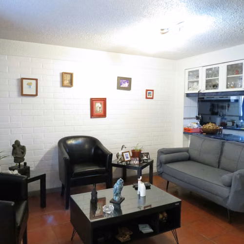 SE VENDE CASA EN BARRIO LAS ROSAS, MAIPU - Imagen 8
