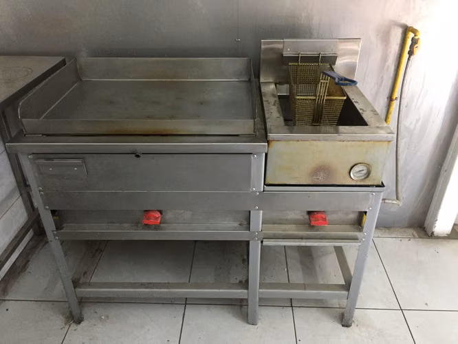 Plancha freidora cousiño