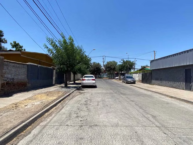 Venta de casa en Conchalí  14 de la Fama (61614)