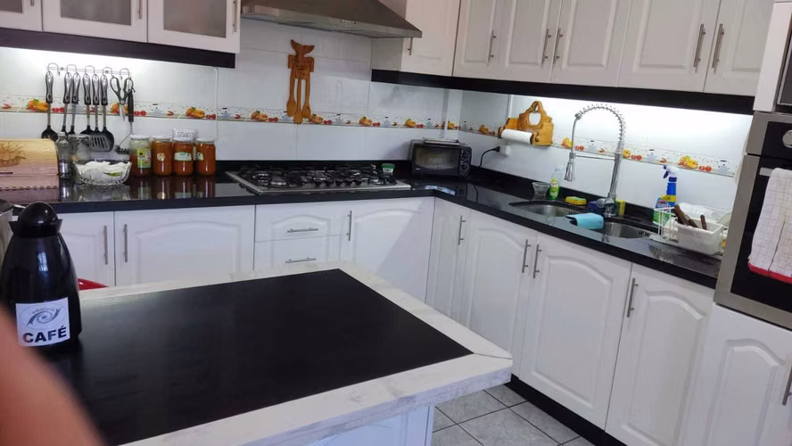 Hermosa casa Hostal, a puertas cerradas  (61233) - Imagen 16
