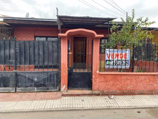 Se vende casa en Pedro Aguirre Cerda (60532)
