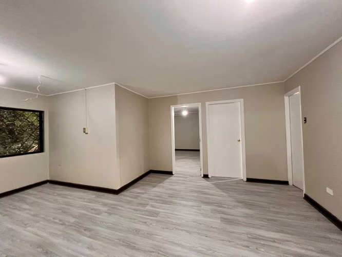 Edificio en arriendo para oficina en Dr Mar (63201)