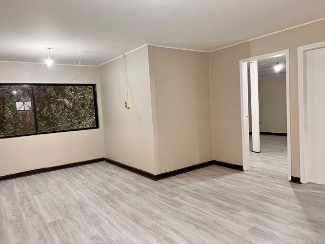 Edificio en arriendo para oficina en Dr Mar (63201)