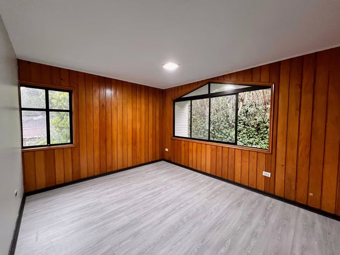 Edificio en arriendo para oficina en Dr Mar (63201)