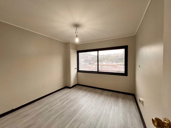 Edificio en arriendo para oficina en Dr Mar (63201)