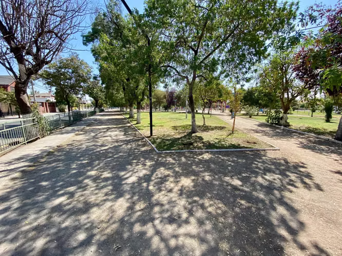Casa En Venta 4d3b+3est+bod. La Cisterna (63162)