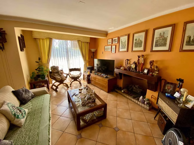 Casa En Venta 4d3b+3est+bod. La Cisterna (63162)
