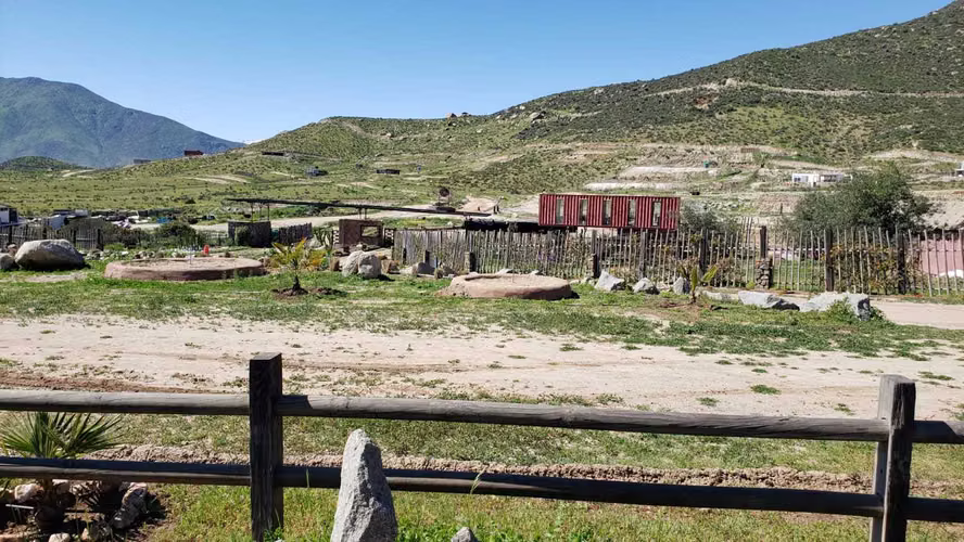 Hermoso lugar para construir o invertir. (63260) - Imagen 12