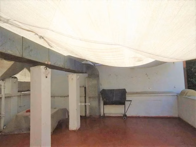 Venta/arriendo Edificio Comercial La Moneda  (63397)