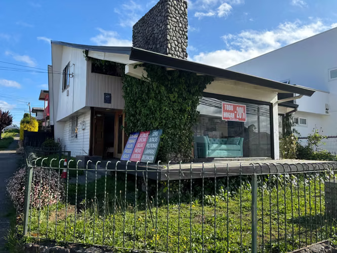 Excelente local en calle Regimiento REBAJADO (63645)
