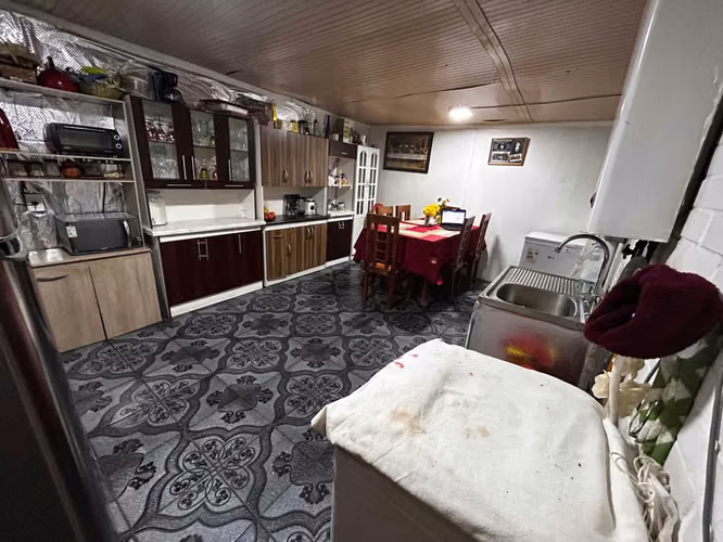 Casa 2 Dorm, 1 Baño, 2 Estacionam, Tocornal (63951)