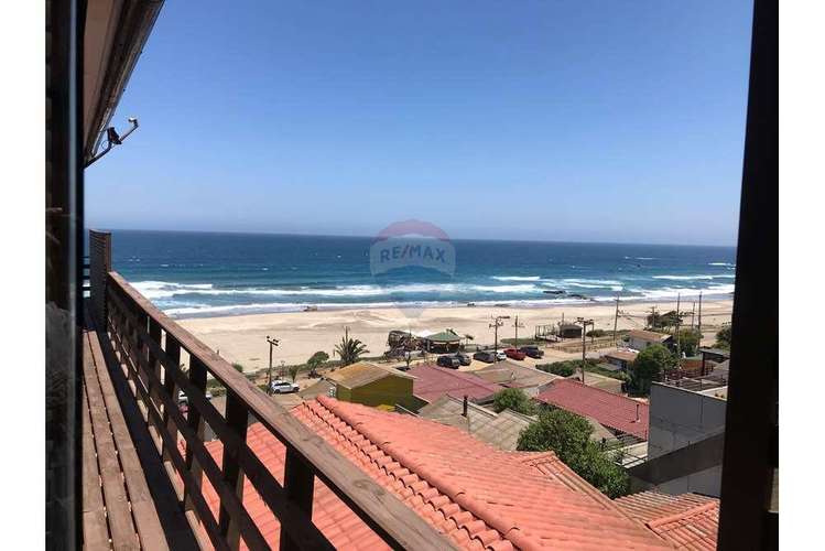 Oportunidad casa frente al mar maitencillo!!