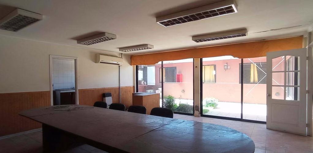 Vende Cómoda Propiedad Comercial Talca (63789)