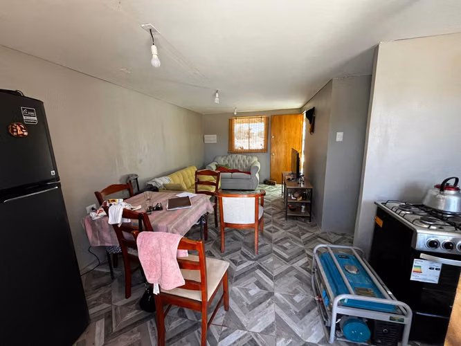 SE VENDE PARCELA CON CASA EN LA HUAYCA, RECINTO PRIVADO