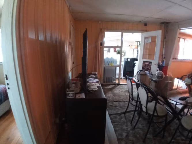 VENTA CASA, LOCAL COMERCIAL(ABARROTES) Y CABAÑA EN CALLE DON BOSCO, VALDIVIA. REBAJADO