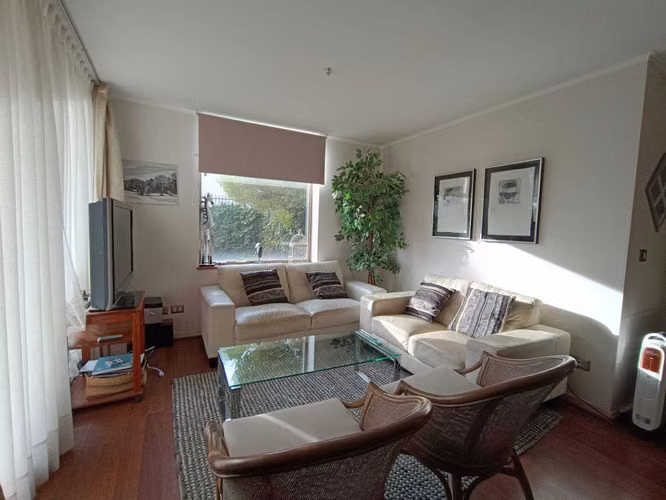 Cómodo Departamento en Condominio (64671)