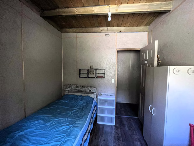 Parcela y casa venta. 500m2.  (64599)