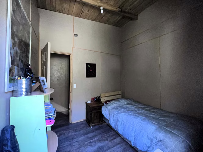 Parcela y casa venta. 500m2.  (64599)