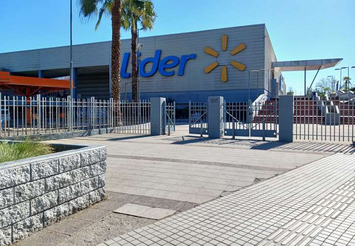Terreno ubicación privilegiada/ Sta. Amalia (64812)
