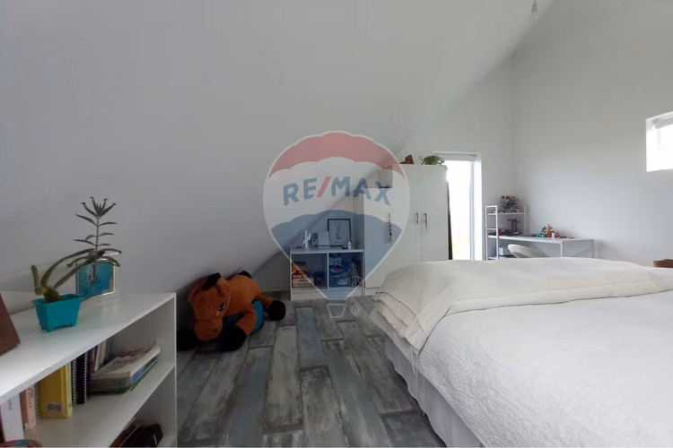 Se vende moderna casa con parcela/ puerto varas