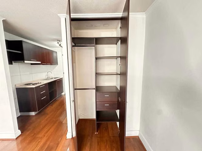 Cercano a Parque Almagro - Home Studio + Est (65238)