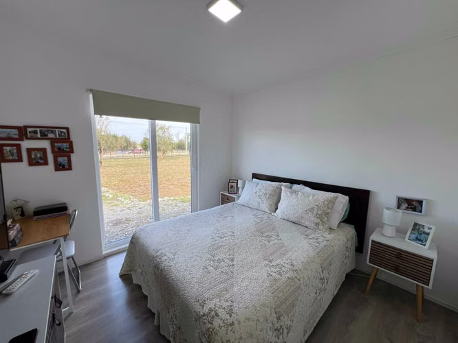 Casa semi nueva en venta en Puerto Varas (65216)