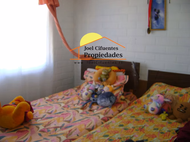 Casa sólida, amplia cocina, 2 dormitorios, 2 baños, Cod 2353 - Imagen 9