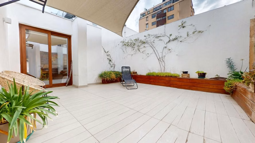 DEPARTAMENTO ULTIMO PISO (65999)