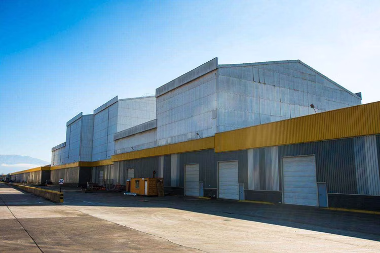 BODEGA DE 204 M2 ANILLO AMERICO VESPUCIO (66387)