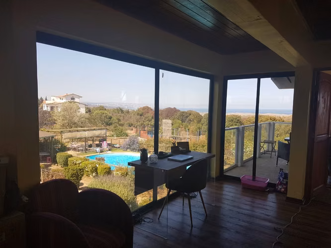 Hermosa casa, 4 dorm, espacios amplios y luminosos, Lomas de Mantagua