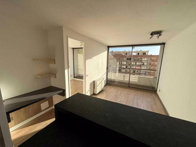 Moderno Departamento en Morande 626 (67101)