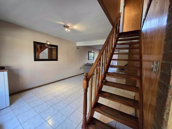 En Venta Amplia Casa 4D+2B Villa Pucará (67370)