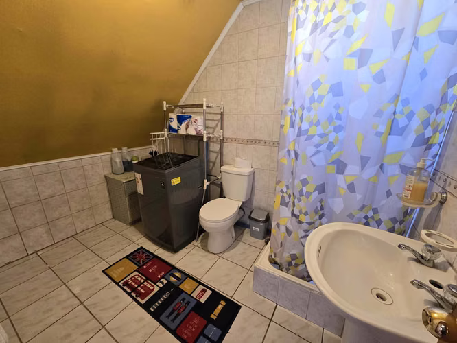 En Venta Amplia Casa 4D+2B Villa Pucará (67370)