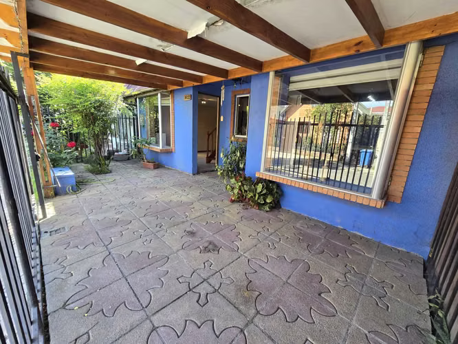 En Venta Amplia Casa 4D+2B Villa Pucará (67370)