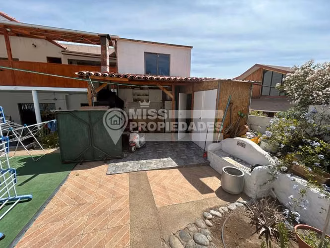 VENDE CASA - JARDINES DEL SUR, ANTOFAGASTA