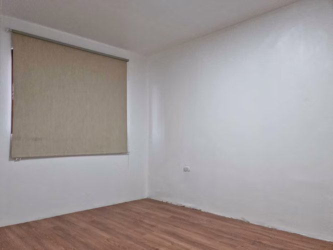 Amplia Casa en Venta, Linares (67758)