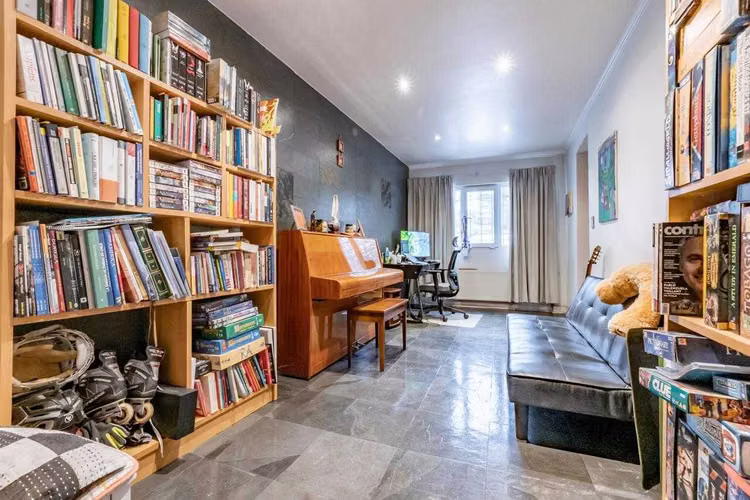 Exclusiva y amplia casa  (67682)