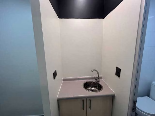 Oficina Nueva de 60 m2 con 2 Estacionamientos (67660) - Imagen 7