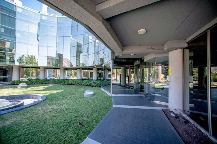 Excelente oficina en venta (68232)