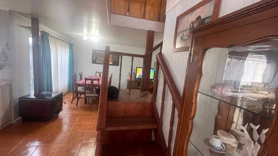 VENDO AMPLIA PROPIEDAD EN CALLE BALMACEDA  (68717)