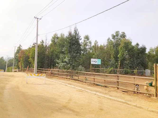 Parcela con Luz y Agua (69010)