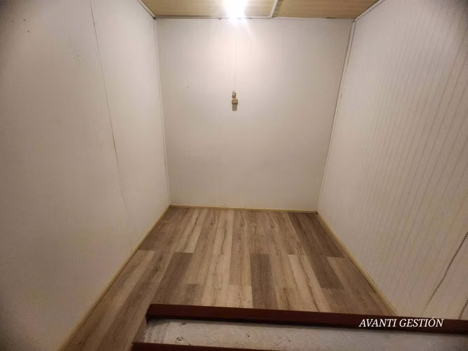 CASA SEGUNDO PISO DE ESQUINA EN PADRE HURTADO (68953)