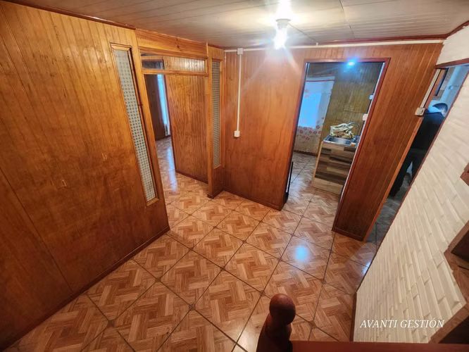 CASA SEGUNDO PISO DE ESQUINA EN PADRE HURTADO (68953)