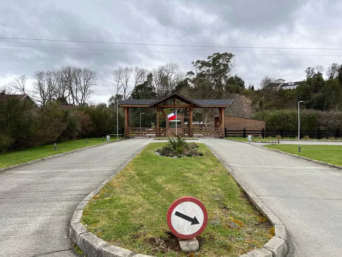 Linda parcela en venta a 2 km de Puerto Var (68941)