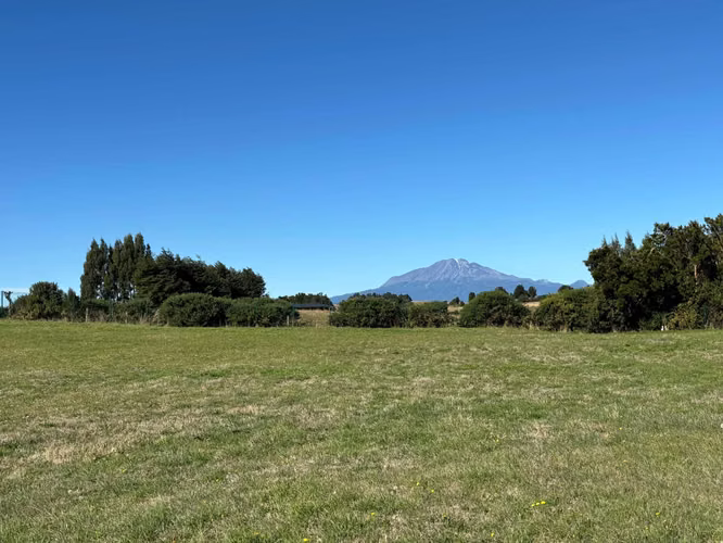 Linda parcela en venta a 2 km de Puerto Var (68941)