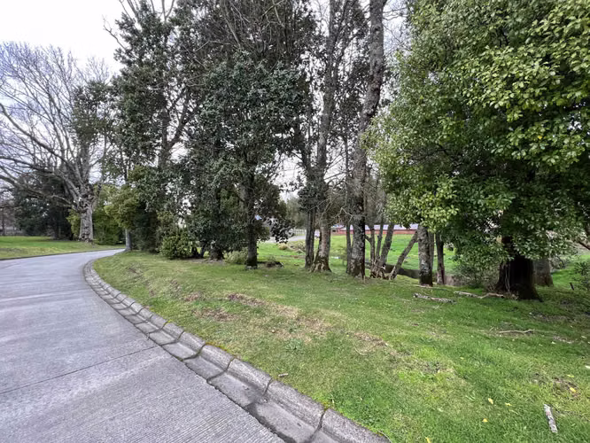 Linda parcela en venta a 2 km de Puerto Var (68941)