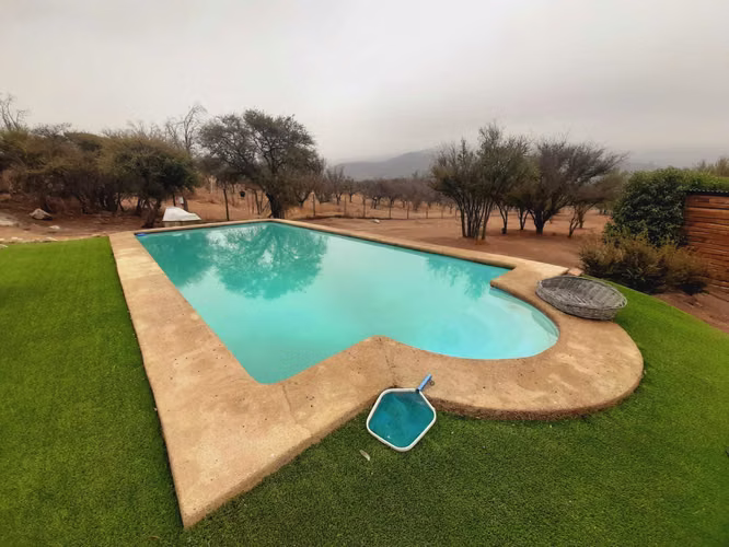 Arriendo año corrido parcela y piscina (69494)